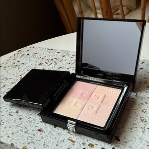 Givenchy Prisme Libre 03 Voile Rose Pressed Powder